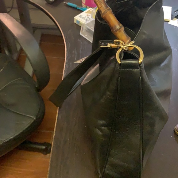 Gucci bamboo Preloved authentic gucci 2 way bamboo hobo bag - Picture 6 of 8